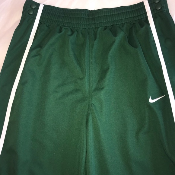 Nike pull away pants in used condition size XL - Picture 2 of 6